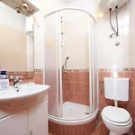In With Sea View, Balcony, Air Conditioning, Wifi 5052-3 Apartman Seget Vranjica