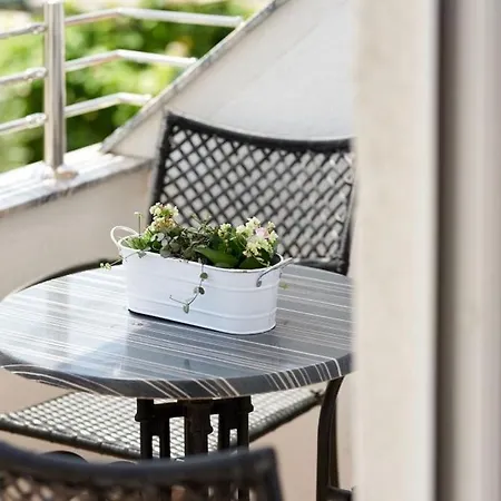 In With Sea View, Balcony, Air Conditioning, Wifi 5052-3 Apartman *